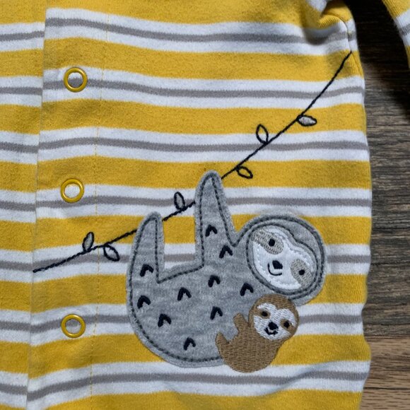 Set of 3 Size 3-9 months Footed Sleepers Gerber & Carter's - Picture 3 of 12